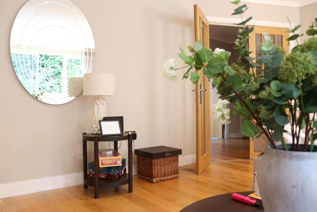 The Bourne, Westbourne Апартаменты *